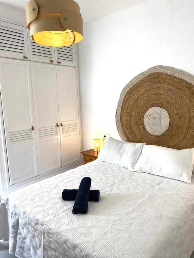 Apartamento Las Crucetas Калета де Себо Екстериор снимка